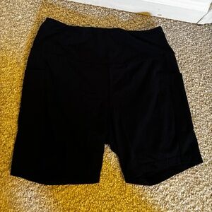 6 inch bike shorts with pockets on both sides XL